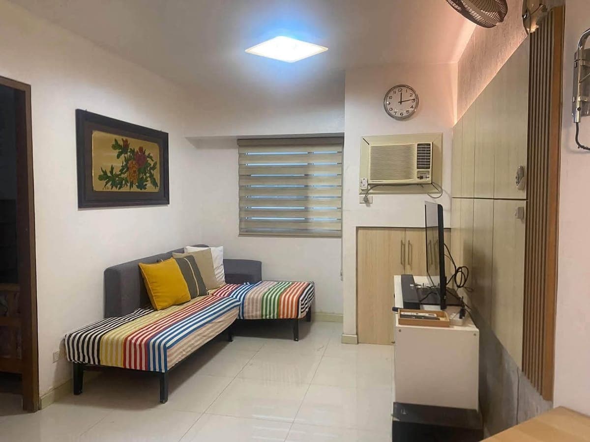* For Rent - One Bedroom, One Gateway Place - photo 1