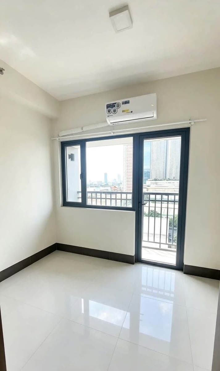 18k‼️18k‼️18k Only Inclusive Condo Dues‼️ - photo 1