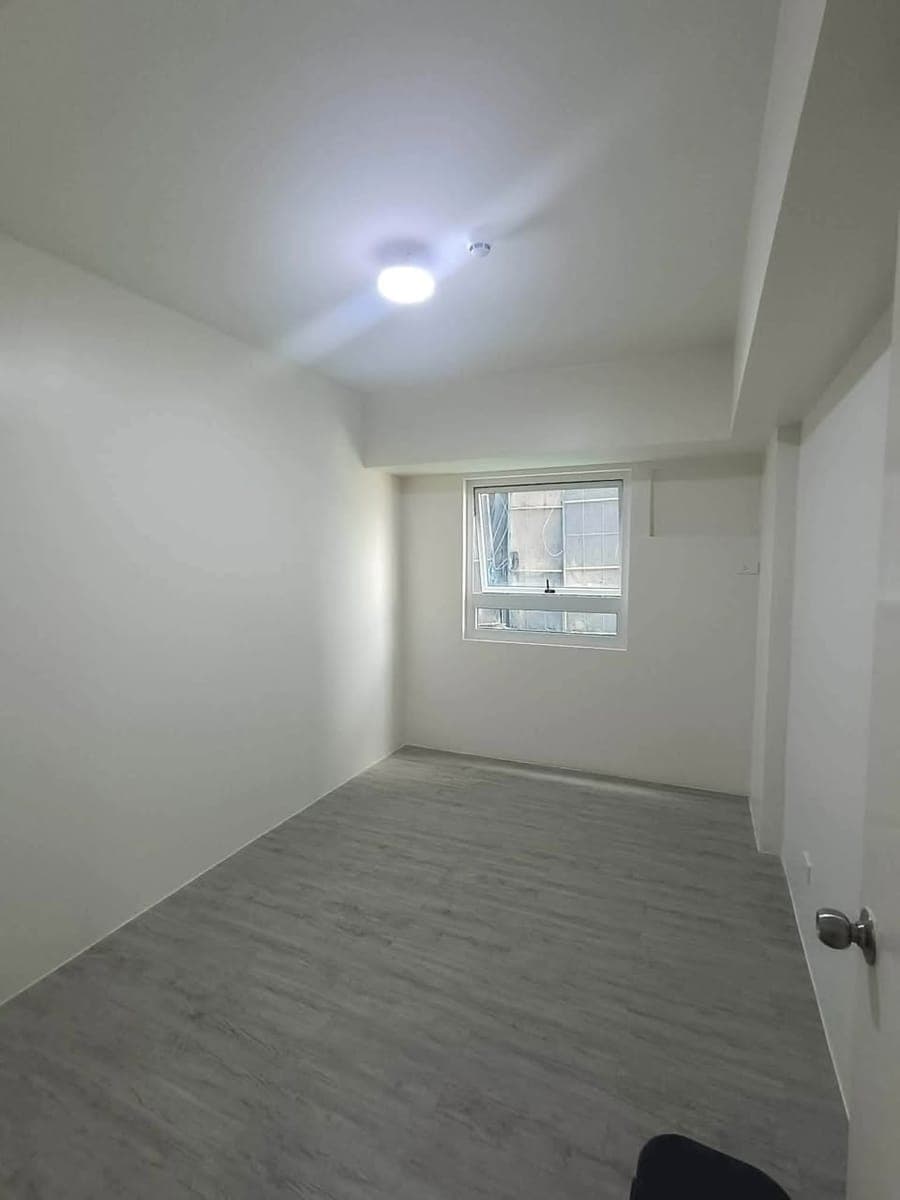 🏡 FOR RENT – BRAND NEW 1-BEDROOM UNIT WITH BALCONY - photo 1