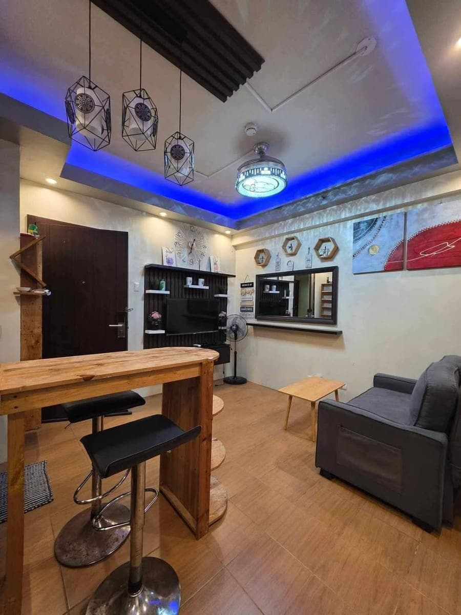 Condo for Rent in Pioneer Woodlands - photo 1