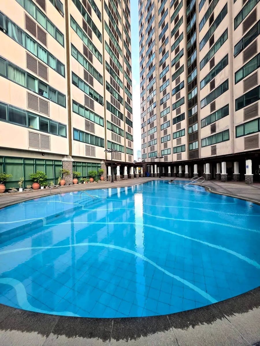LEE GARDEN CONDOMINIUM - photo 1