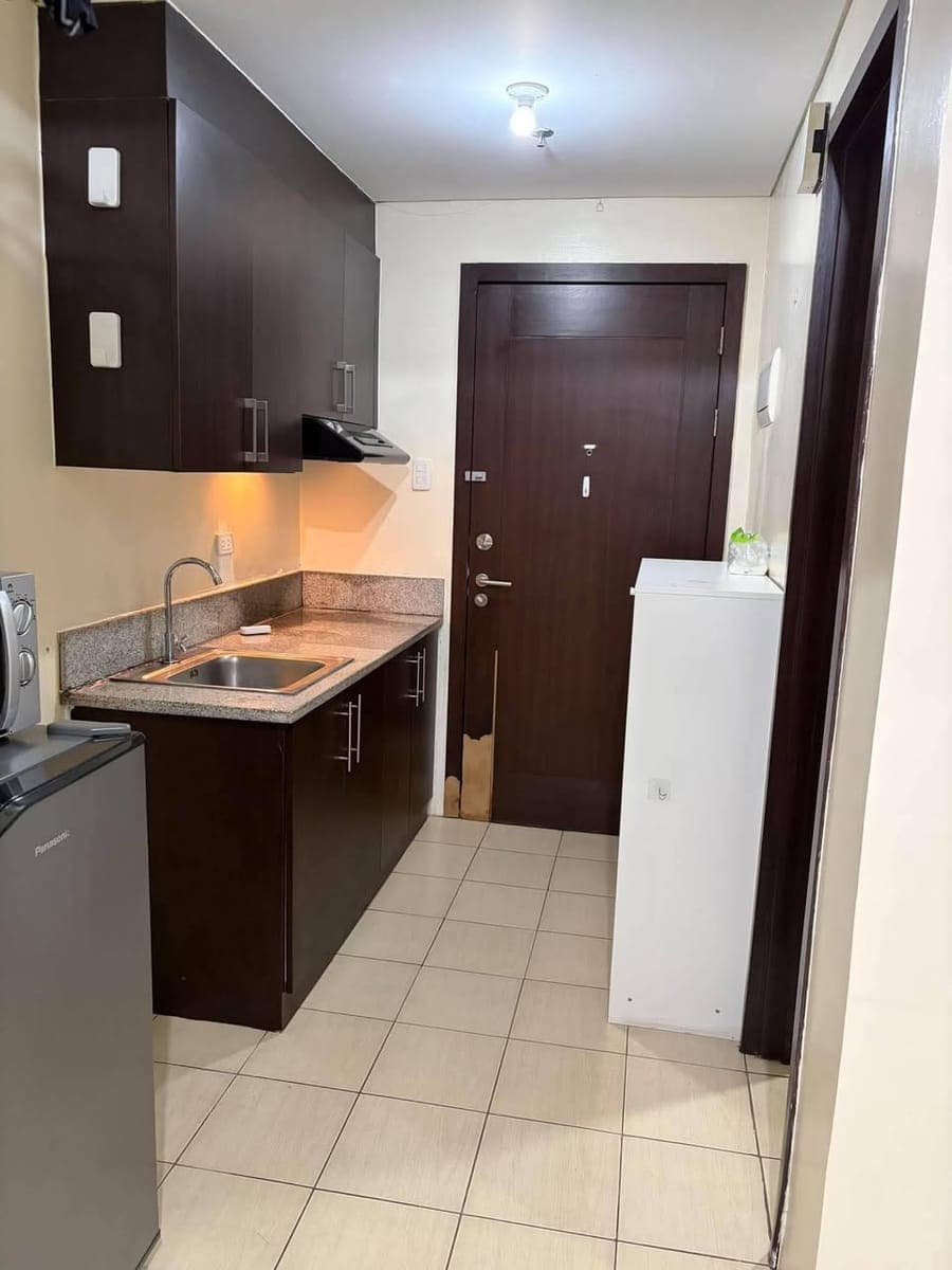 Condo for Rent in Pioneer Woodlands - photo 1