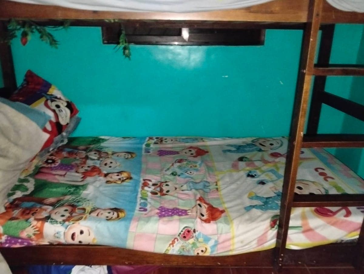 Female bedspace - photo 1