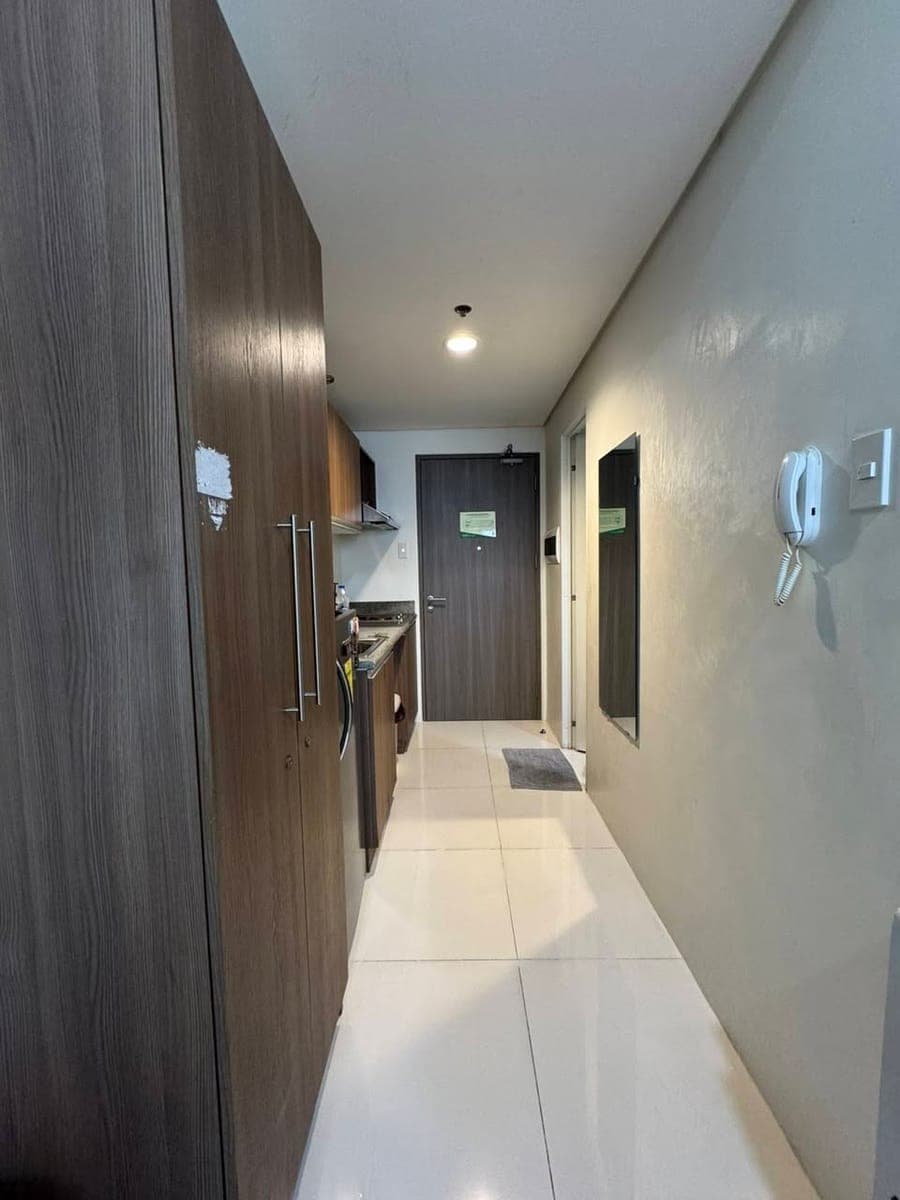Studio Unit @ 3 Torre Lorenzo for Rent - photo 1