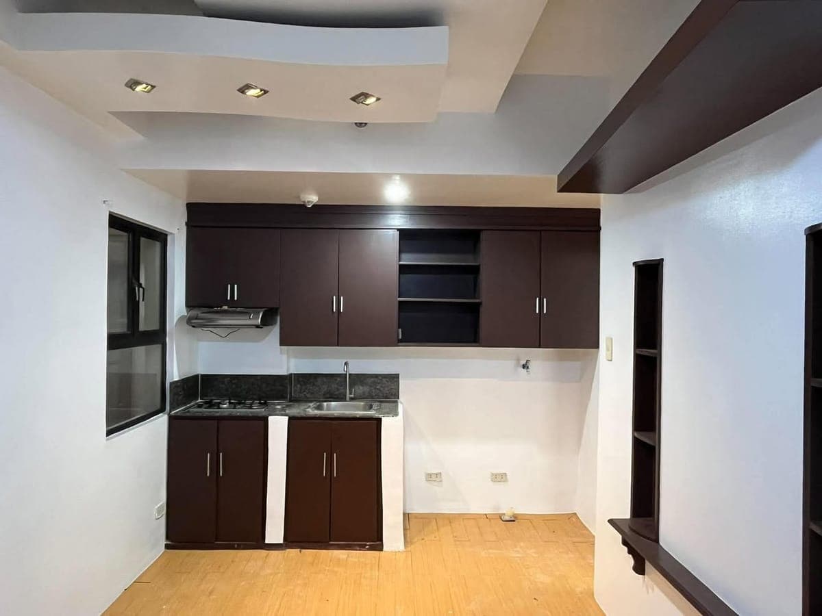 ❗️❗️FOR RENT 2BR CONDO❗️❗️ - photo 1
