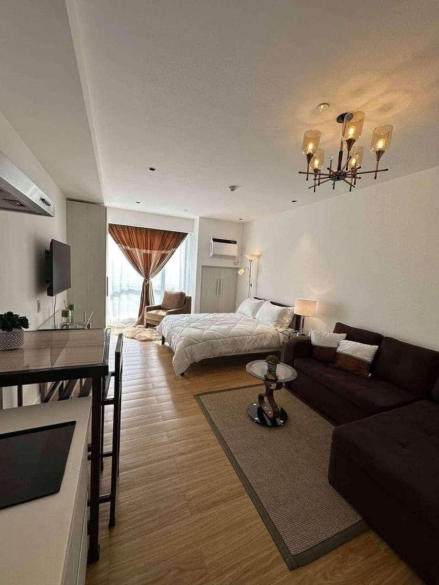 ๐ CONDO UNIT FOR LEASE - photo 1