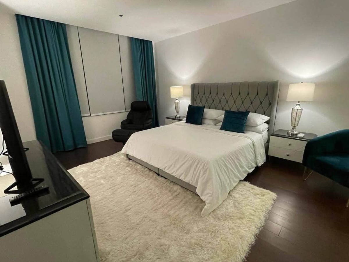 The Suite BGC - photo 1