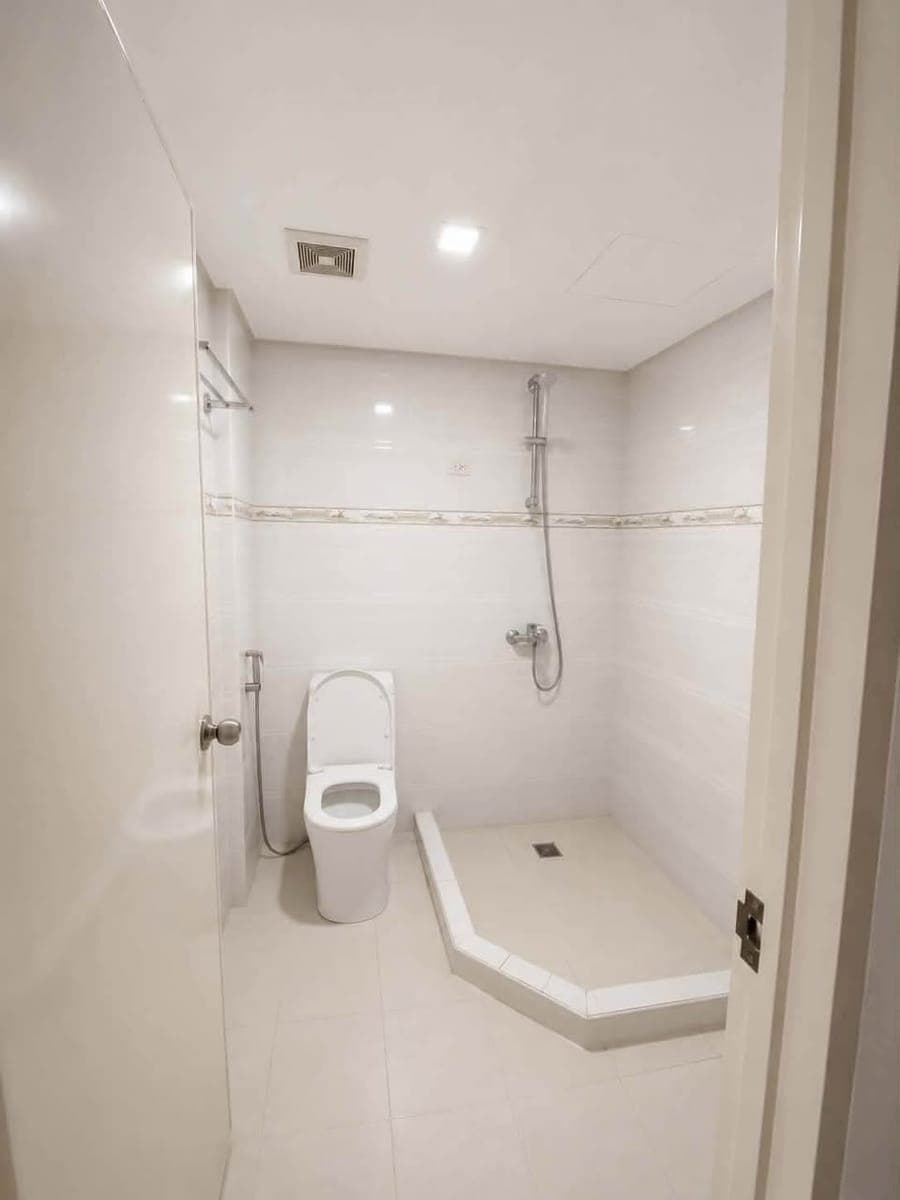 Bedspacer/Condo Sharing - photo 1