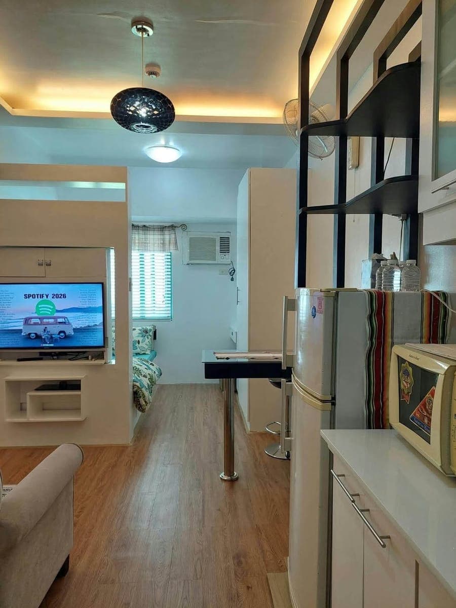 ππΆπΉ πΉπ¬π΅π»: DELUXE UNIT | SHINE RESIDENCES Meralco ave. Pasig City, Inside Renaissance Compound. - photo 1