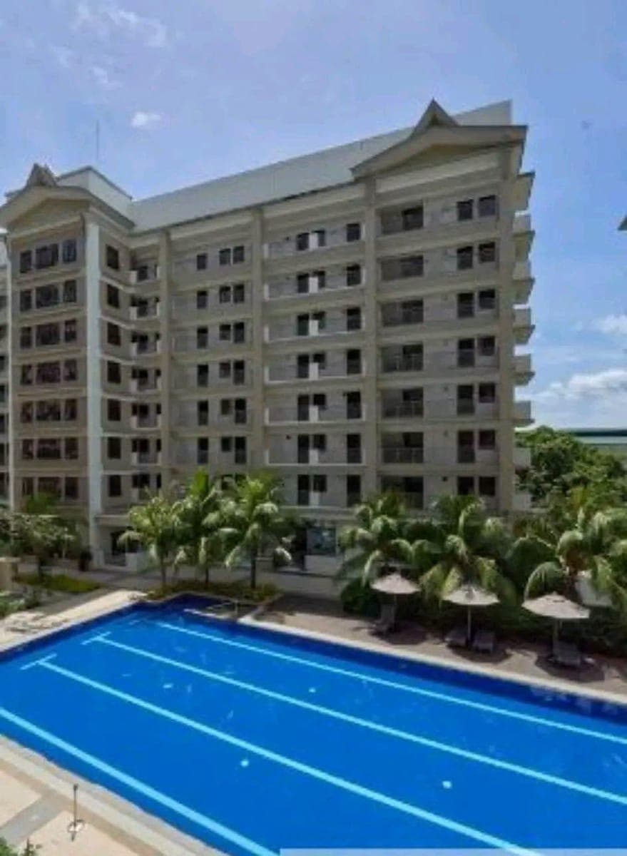 Two Bedroom with balcony Condo Unit for Rent in Calathea Place. - photo 1