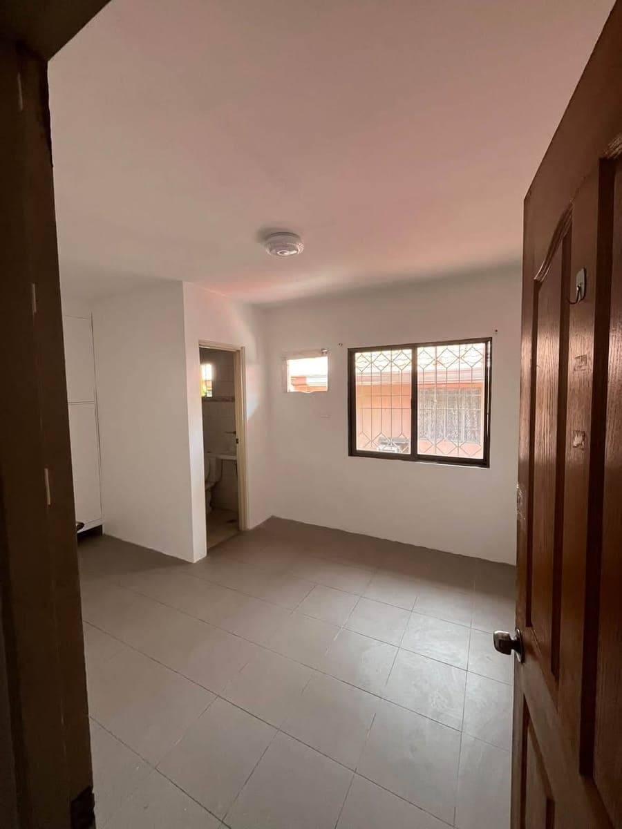 House For Rent - photo 1