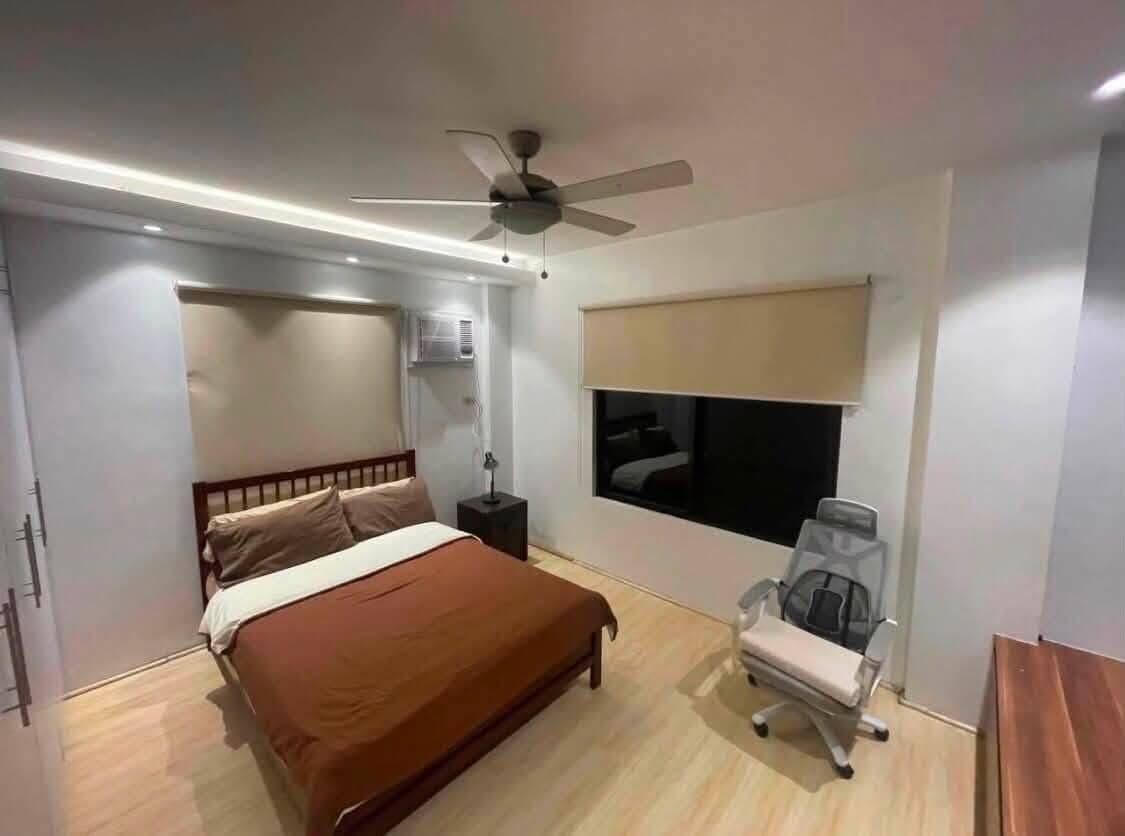 Fully furnished House for Rent in BF Homes - photo 1