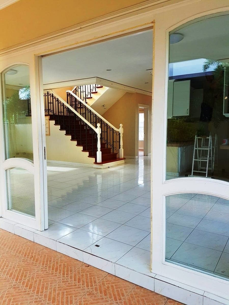 Nice and well-maintained 2-Storey House for Rent in BF Homes Paranaque City P 75,000 per month - photo 1