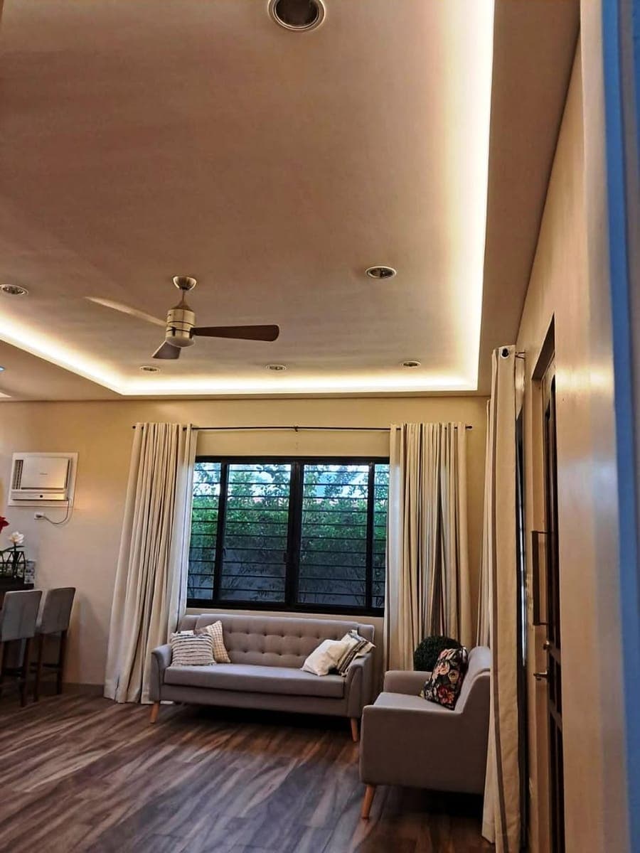 4 Bedroom Elegant Bungalow for Rent in B.F. Homes Paranaque City P 80,000.00 per month - photo 1