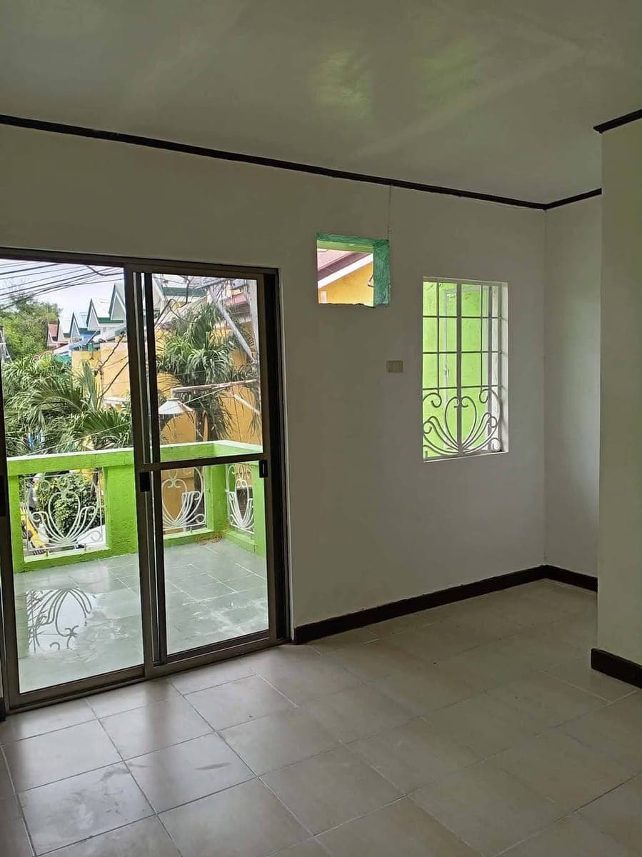Townhouse for Rent in BF Homes Parañaque - photo 1