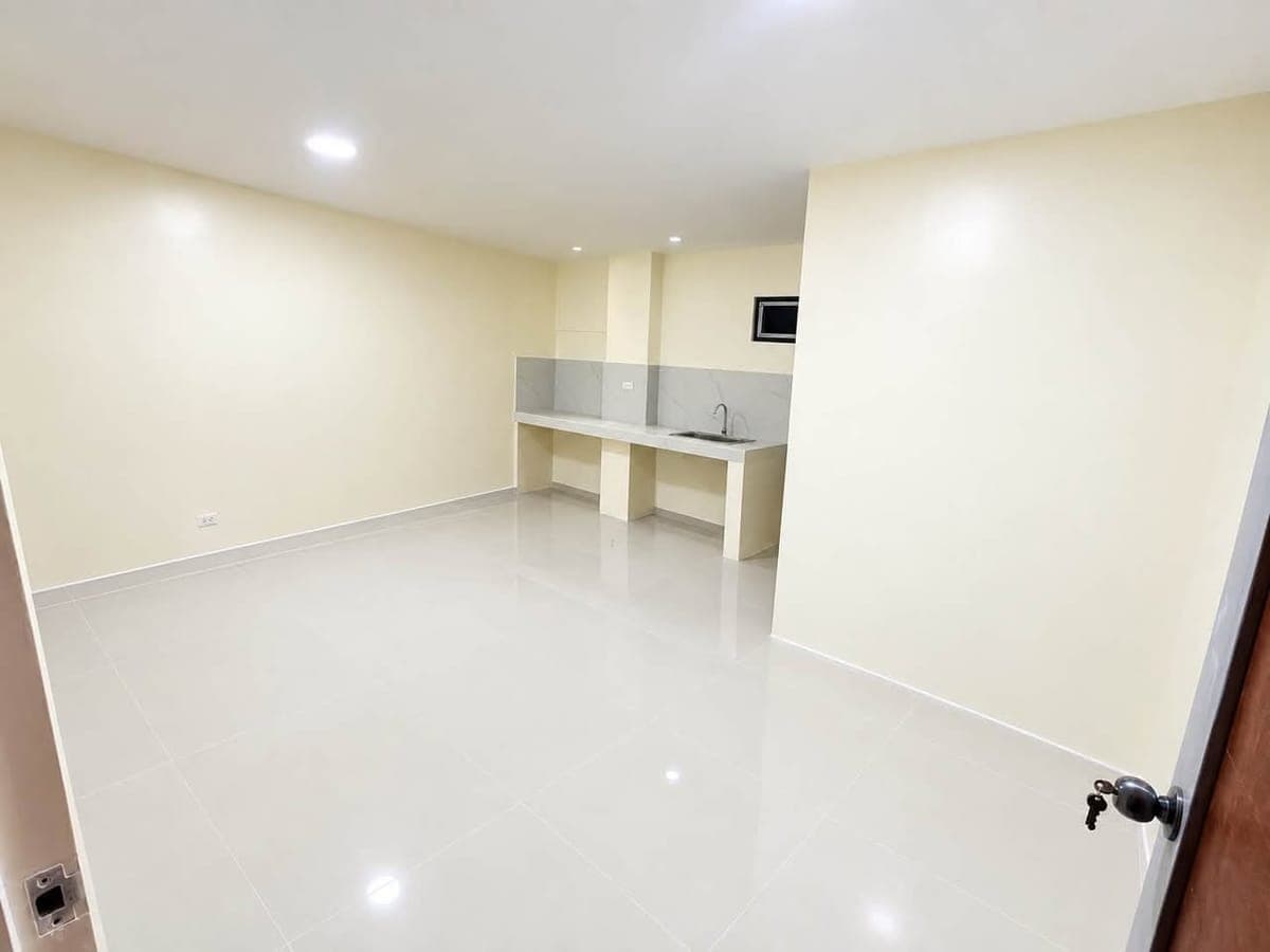 π APARTMENT FOR RENT β PALASAN, VALENZUELA CITY! - photo 1