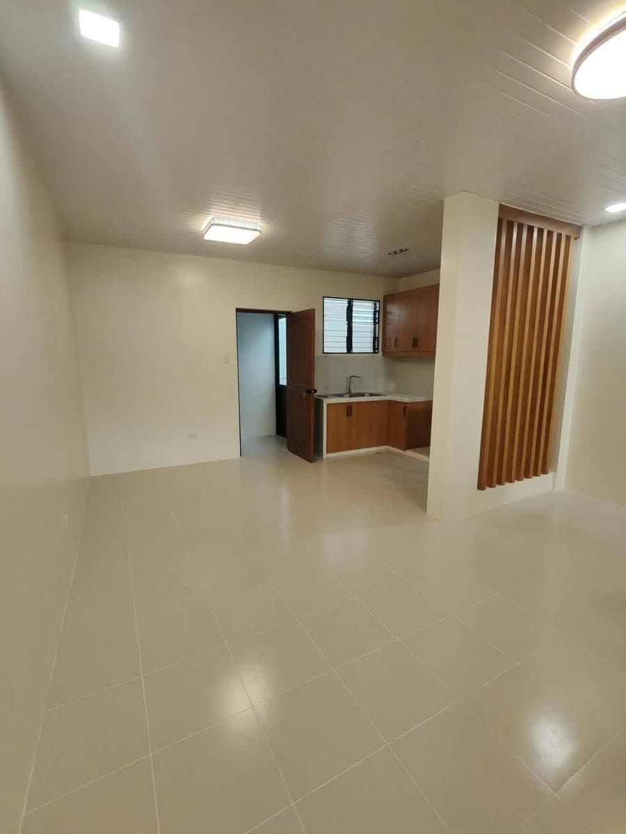 House for rent - photo 1