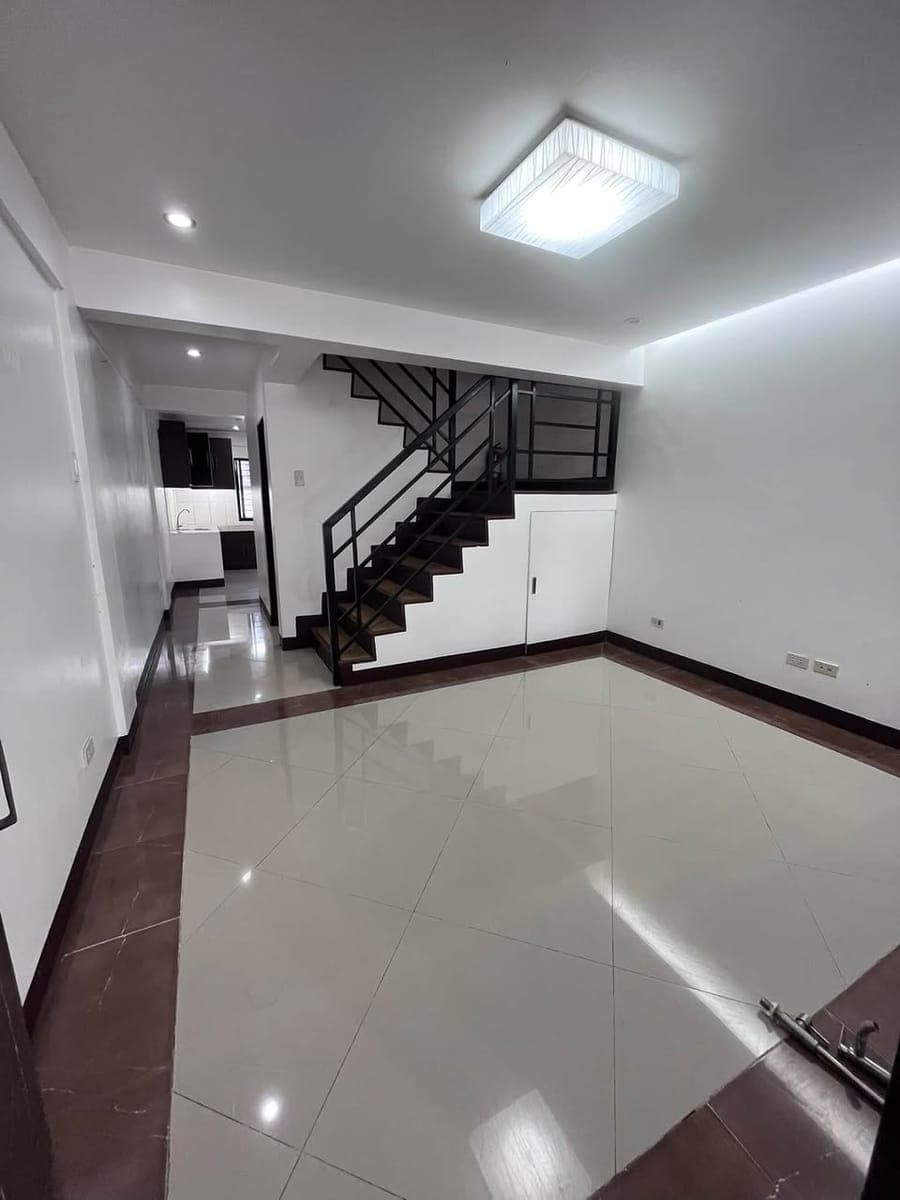 TOWNHOUSE FOR RENT located at Better Living Subd Paranaque City - photo 1