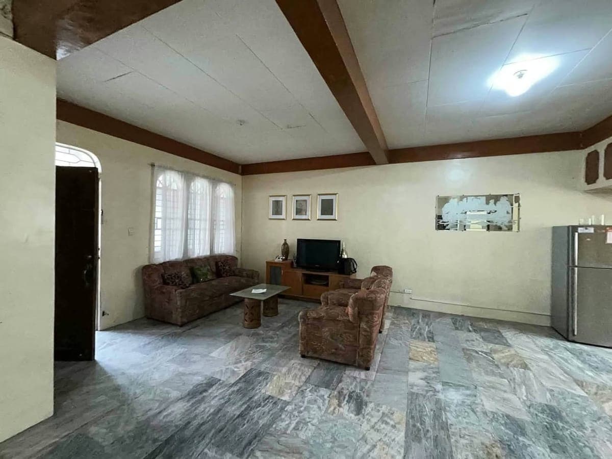 HOUSE FOR RENT IN BETTER LIVING âť—âť— - photo 1