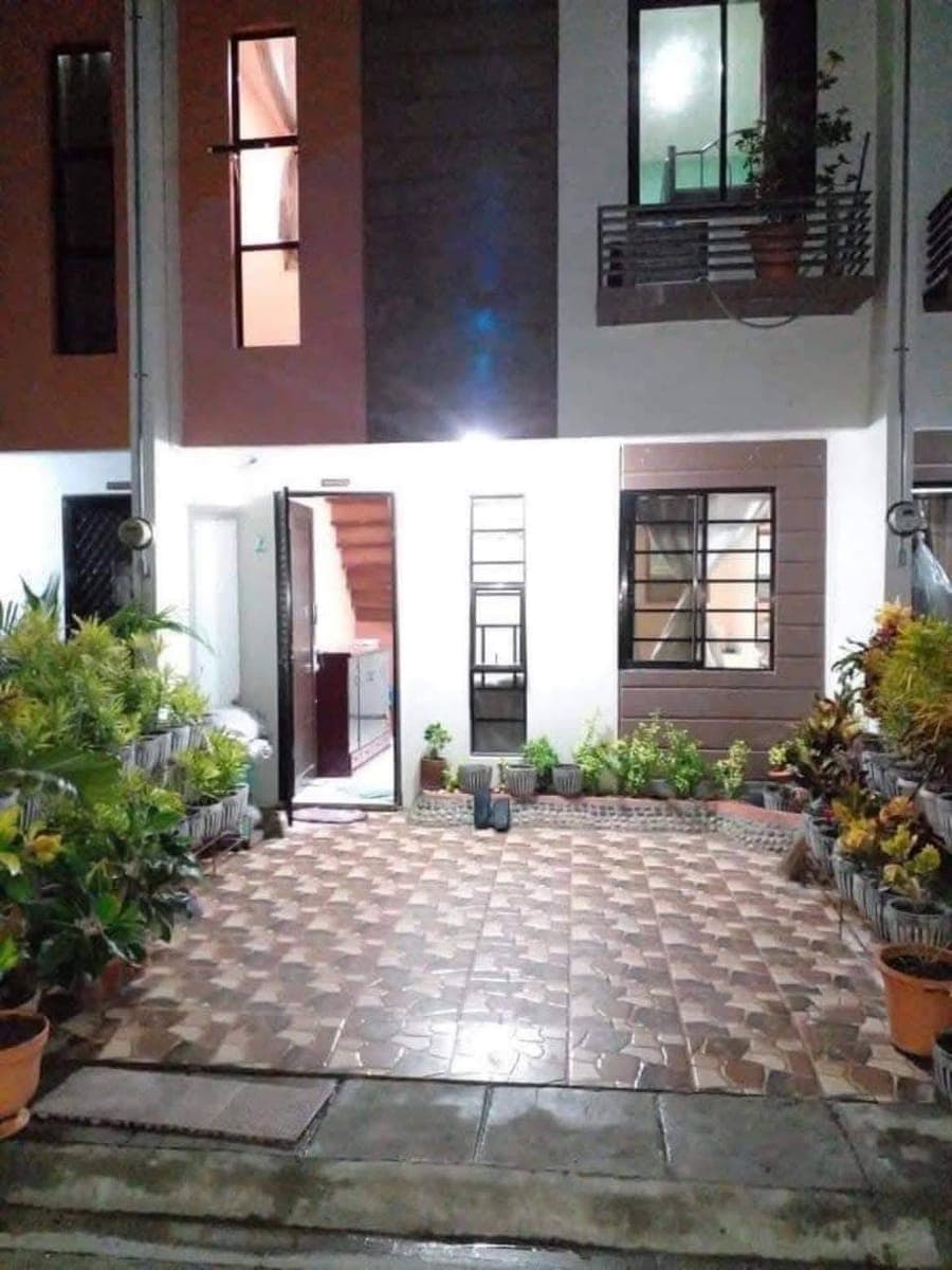 House for rent - photo 1