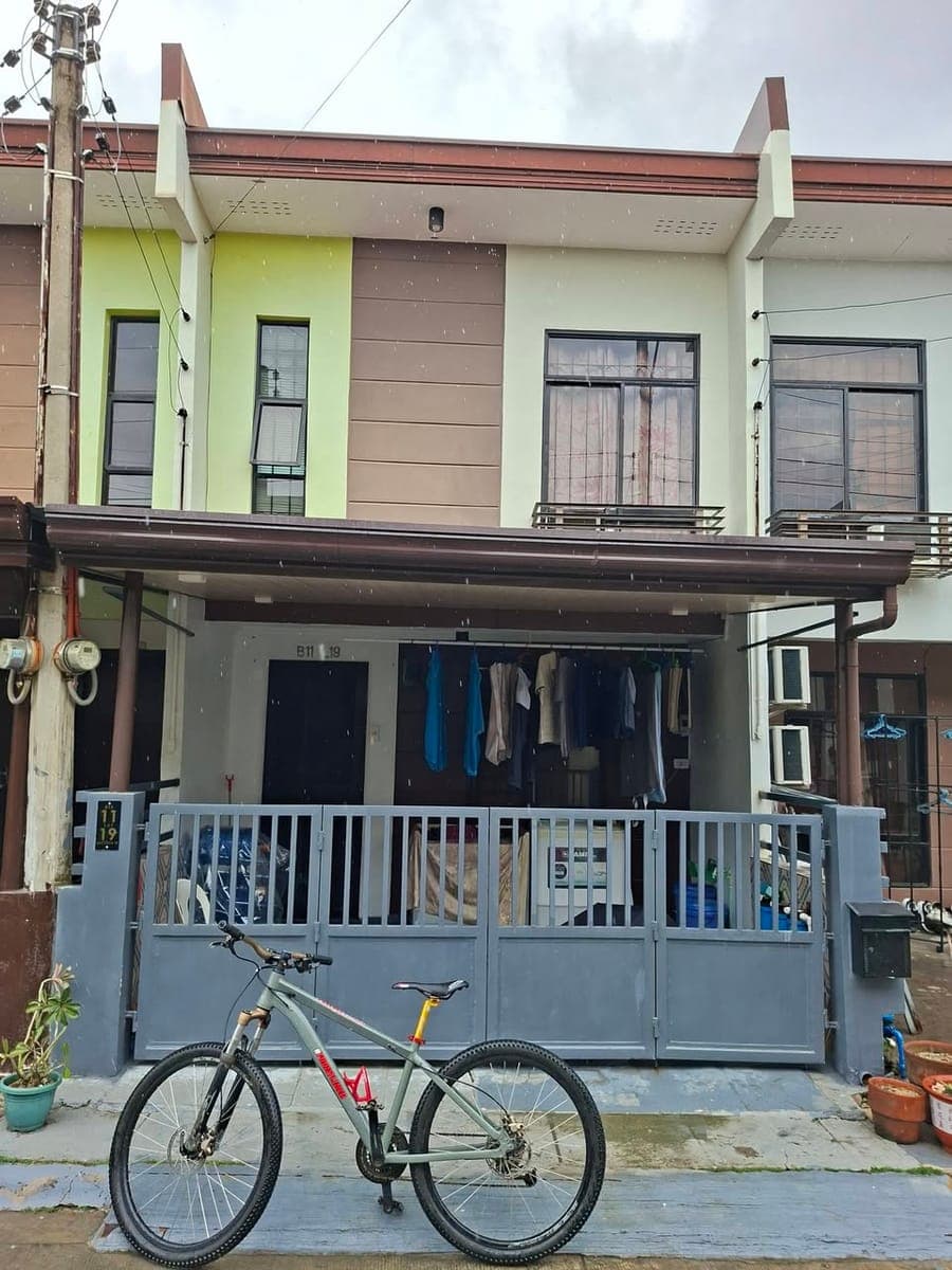 House for rent - photo 1