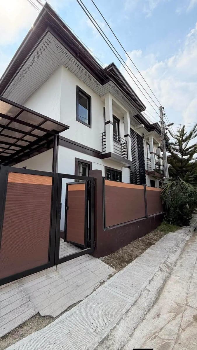 🏡 YOUR NEXT FAMILY HOME IN LAPU-LAPU CITY — FOR RENT AT ₱25,000/MONTH - photo 1