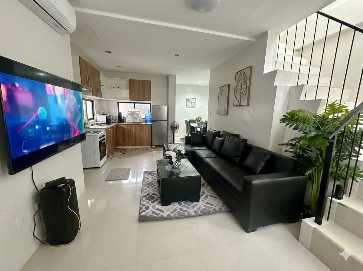 ***π‘ FOR RENT FULLY FURNISHED 3 BEDROOMS HOUSE FOR RENT VILLA SEBASTIANA TAWASON MANDAUE CITY*** - photo 1