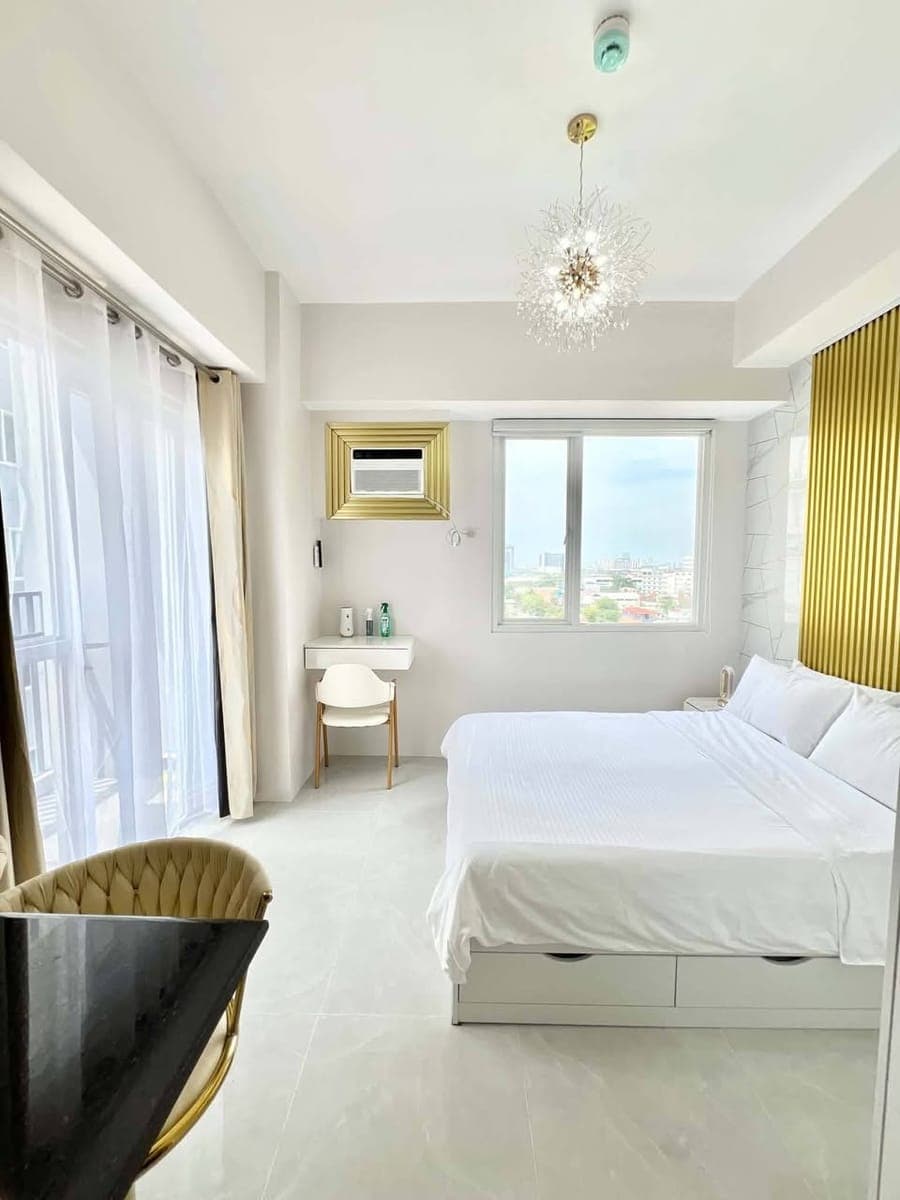 FOR RENT: Brand-New Fully Furnished Studio with Balcony in Casa Mira Towers Mandaue โ โฑ20,000/Month - photo 1