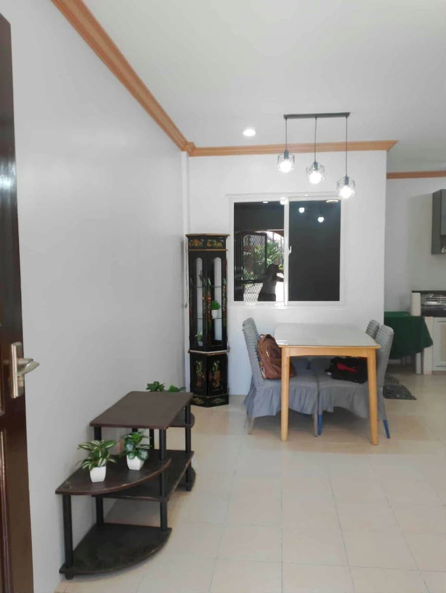 FOR RENT 2 BEDROOM 2 BATHROOM FULLY FURNISH NEAR AMENITIES - photo 1