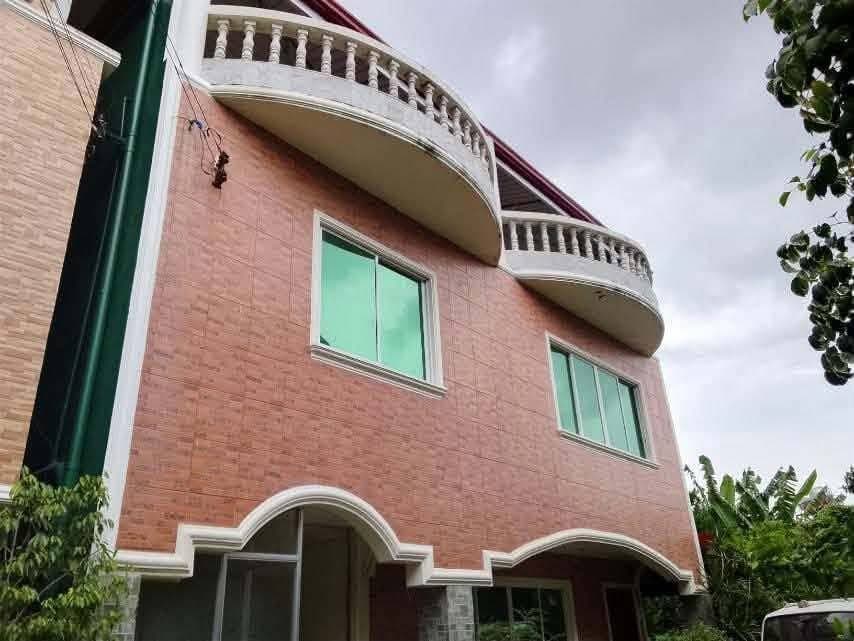 π‘ SPACIOUS 3-STOREY HOUSE FOR RENT | BABAG 2, LAPU-LAPU CITY - photo 1