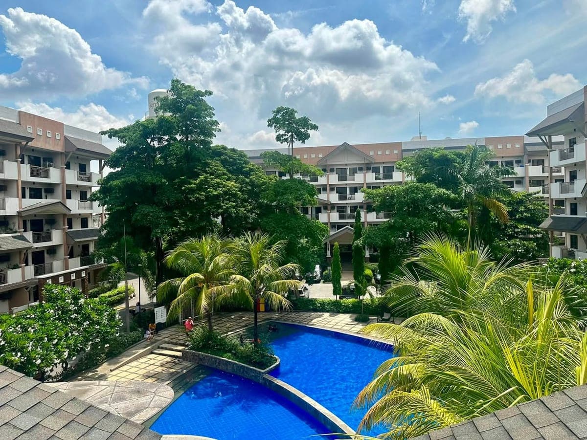 Siena Park For Rent! - photo 1