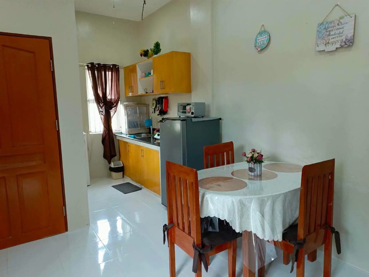 FOR RENT FULLY FURNISHED DUPLEX HOUSE @ UPTOWN CDO - photo 1