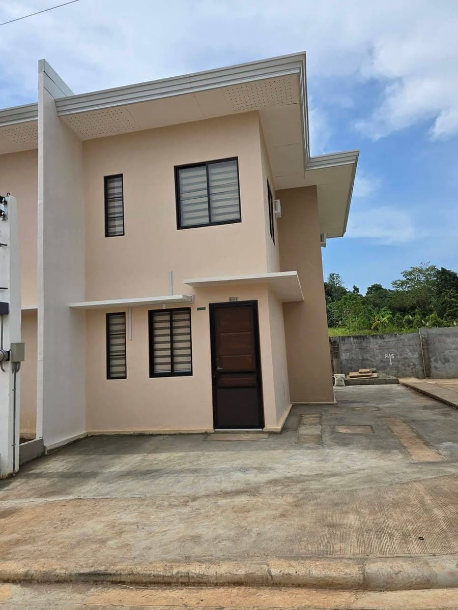 House for Rent - photo 1