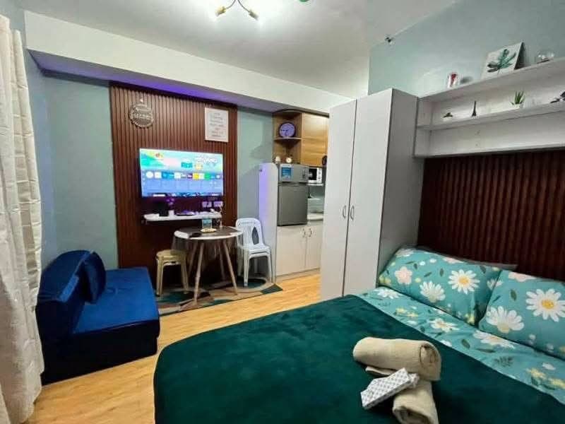 Condo for rent - photo 1
