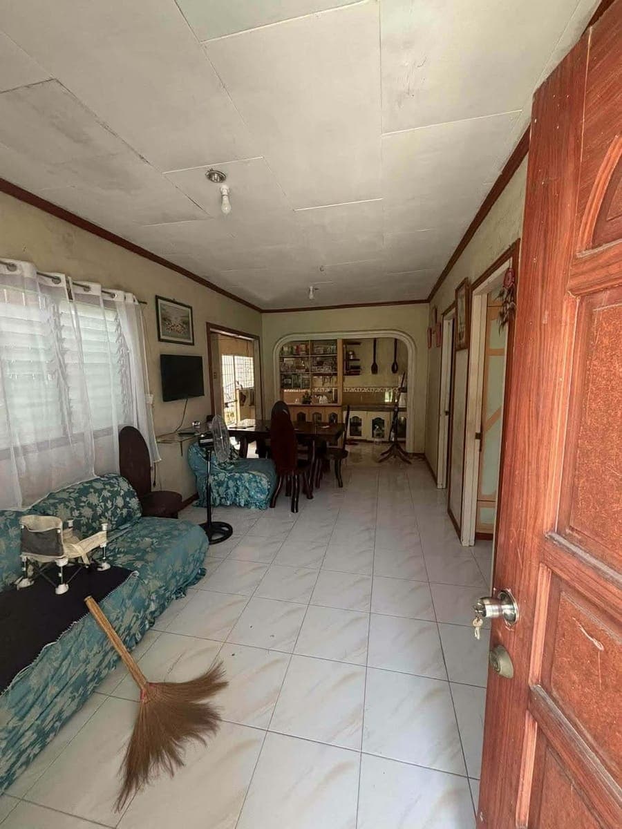 ๐ HOUSE FOR RENT - photo 1