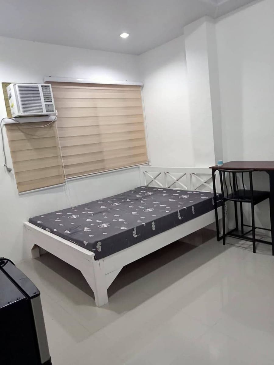 APARTMENT FOR RENT - photo 1
