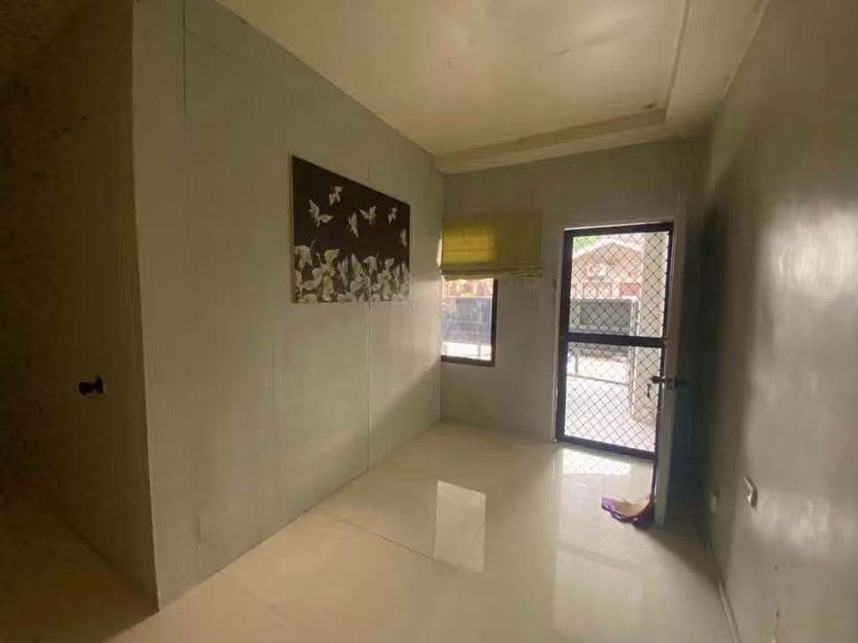 House For Rent - photo 1