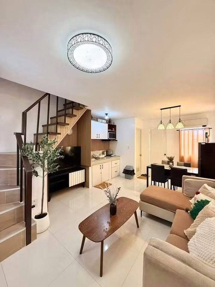 Rent 20k Monthly Uptown. Semi furnished with 2 bedrooms. Direct š±09971124375 Ms.Lou Pino. - photo 1
