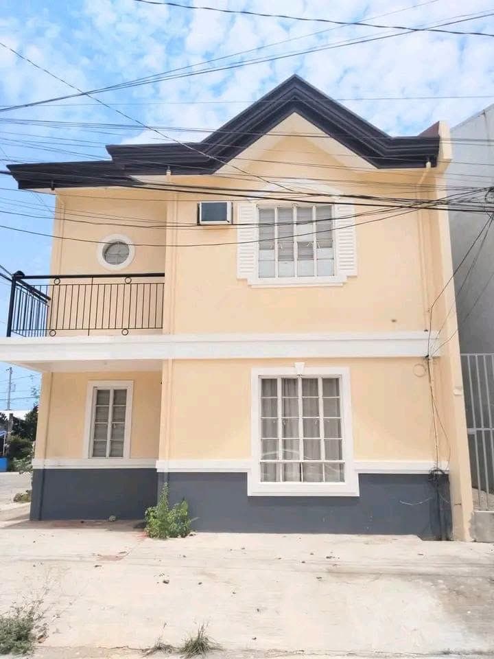 HOUSE FOR RENTโ๏ธ 2-STOREY - photo 1