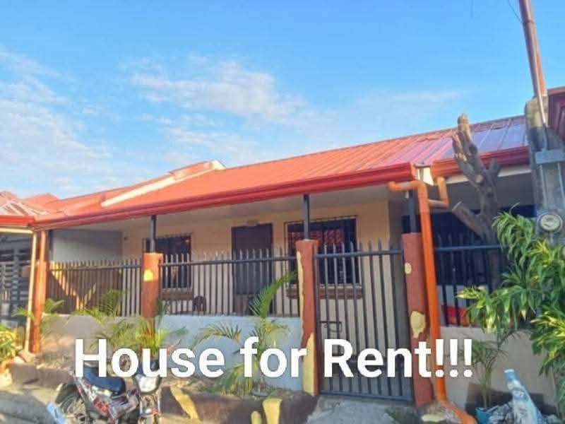 ๐ก HOUSE FOR RENT โ BLOOMINGDALE SUBDIVISION ๐ก - photo 1