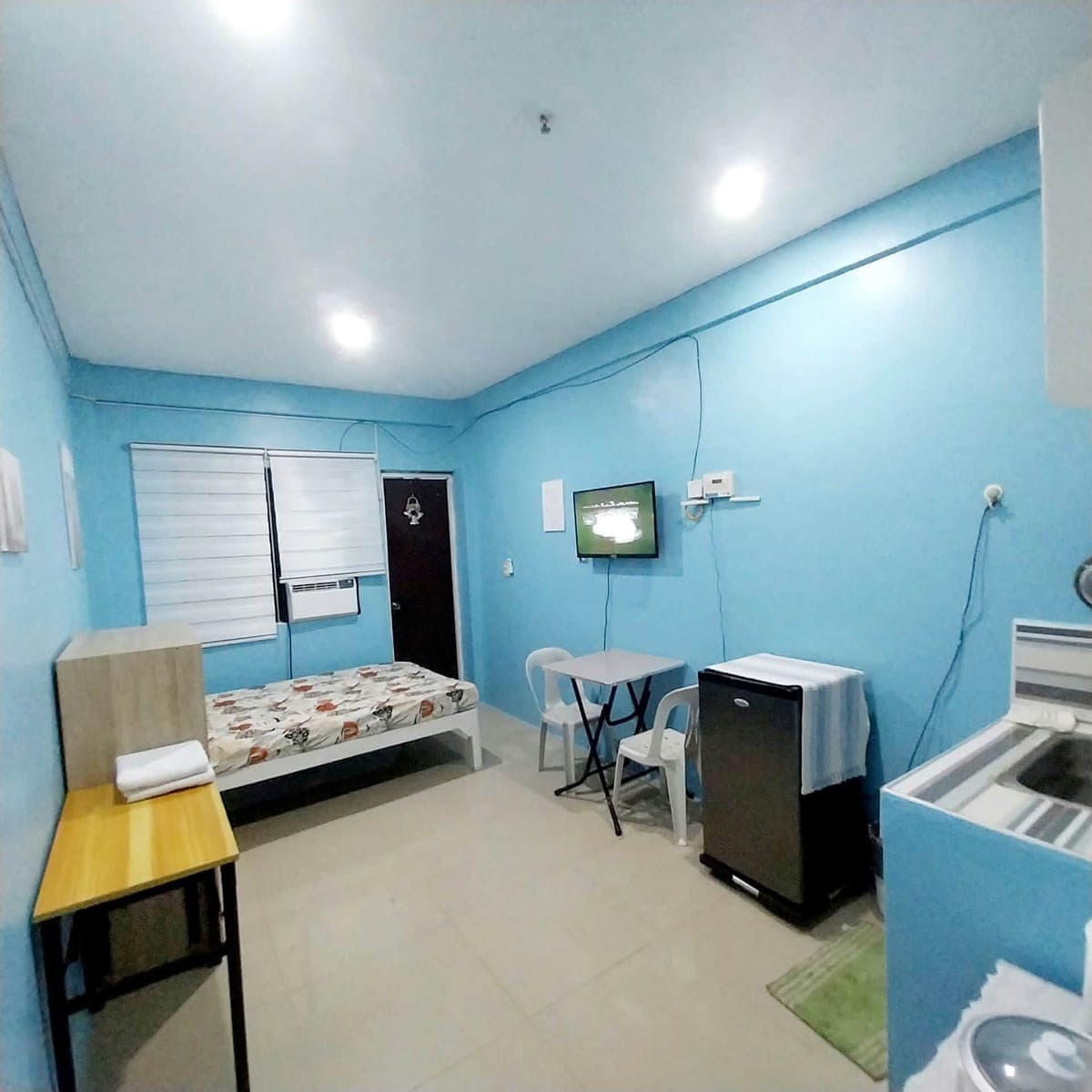 STUDIO TYPE CONDO / PAD FOR RENT! - photo 1