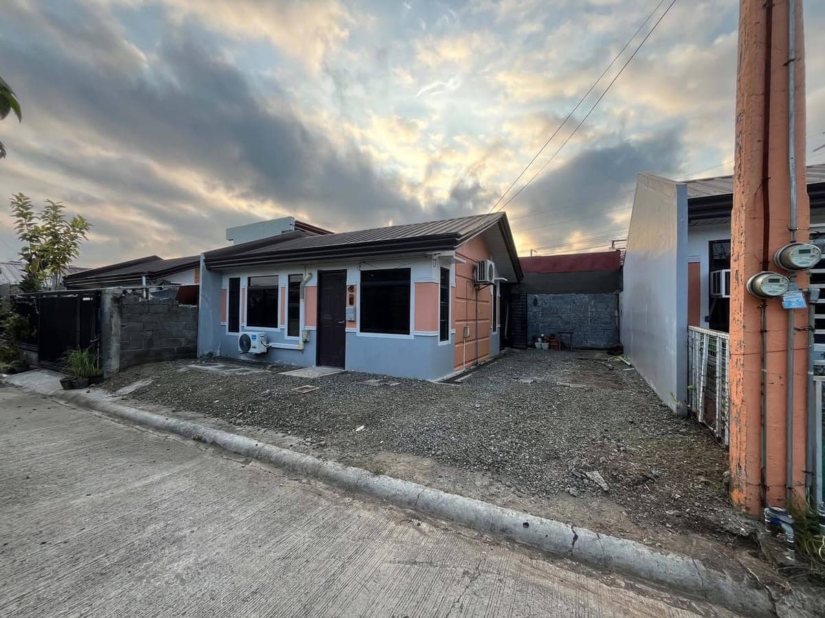 🏡 HOUSE FOR ASSUME / FOR RENT - photo 1