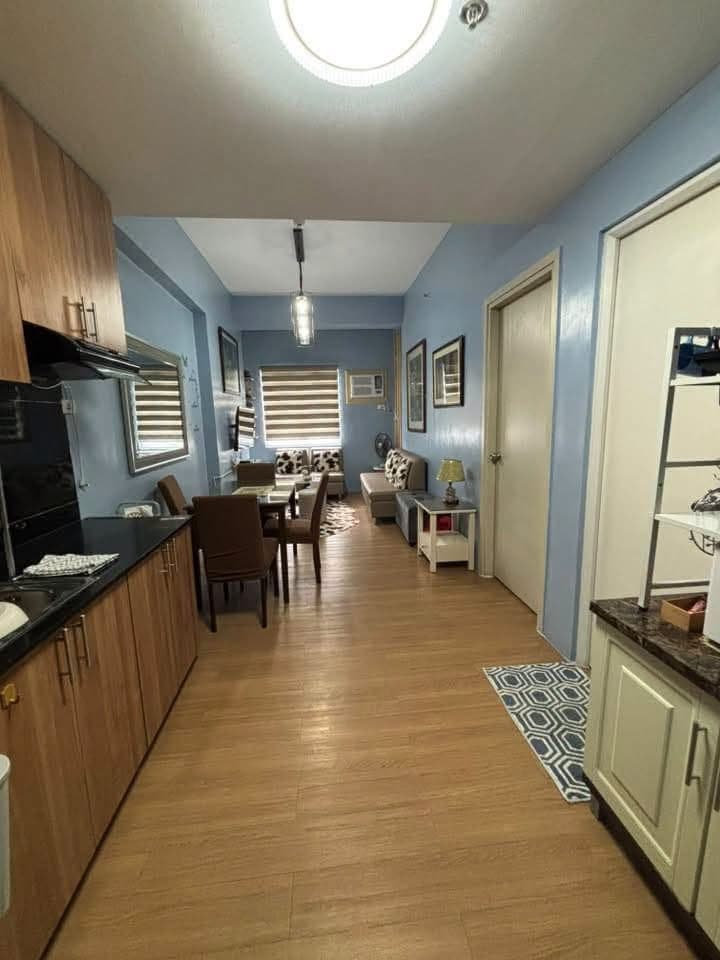 1 bedroom condo for rent at the loop - photo 1
