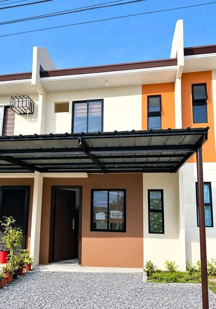 TOWNHOUSE FOR RENT βοΈ - photo 1
