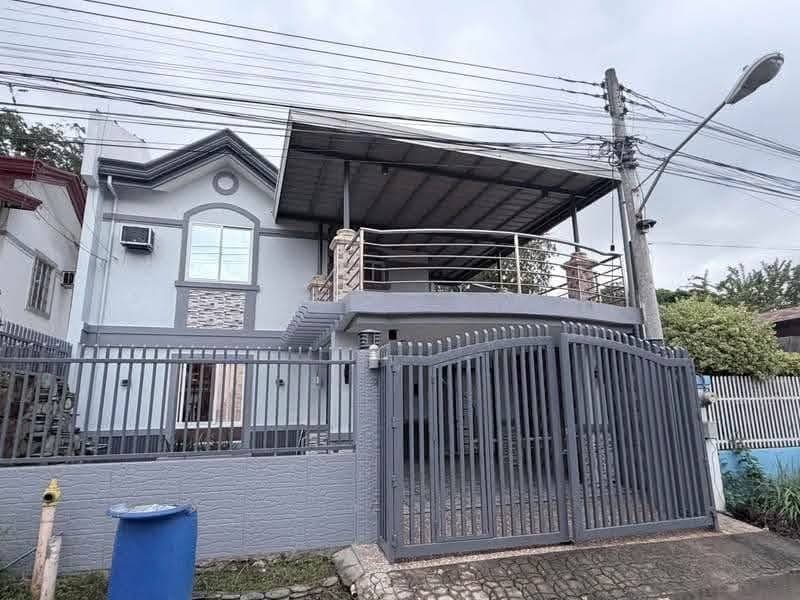 š” HOUSE FOR RENT Newly Renovated Modern Home - photo 1