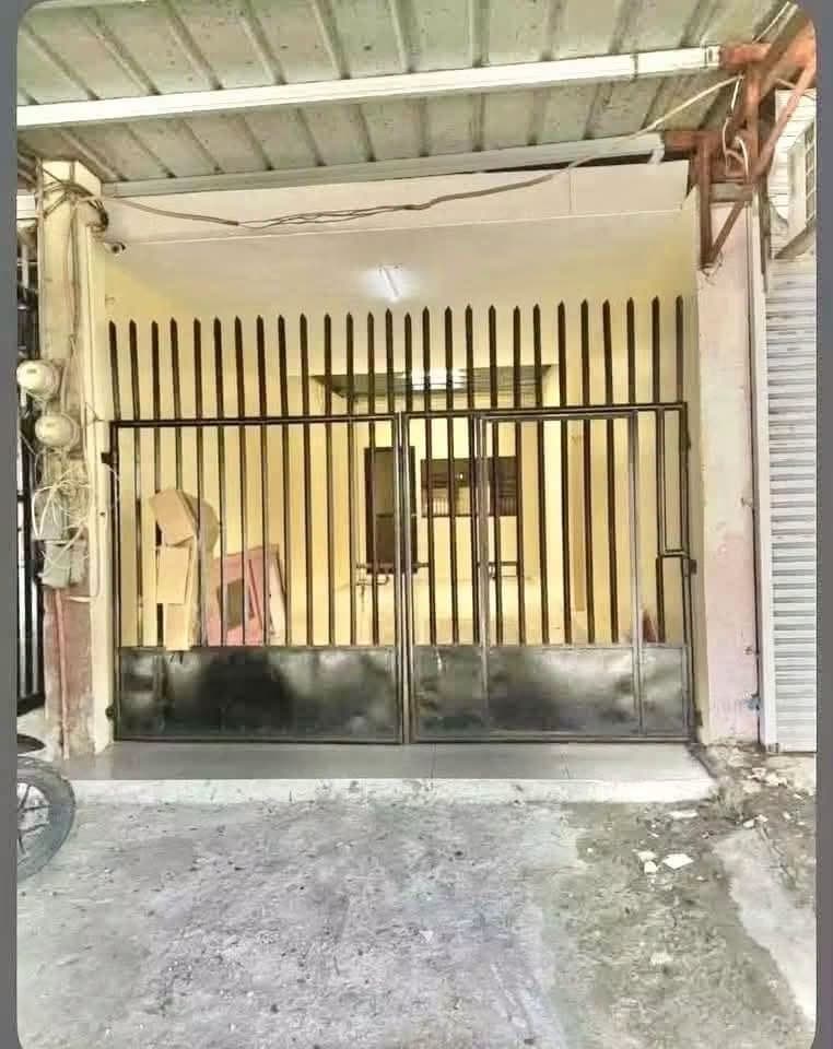 House for rent - photo 1