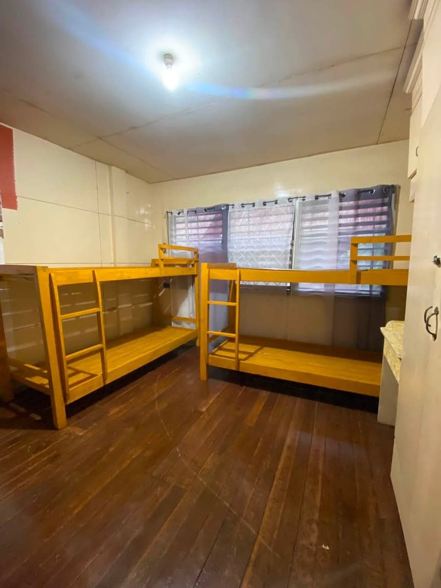 Bed space for rent - photo 1