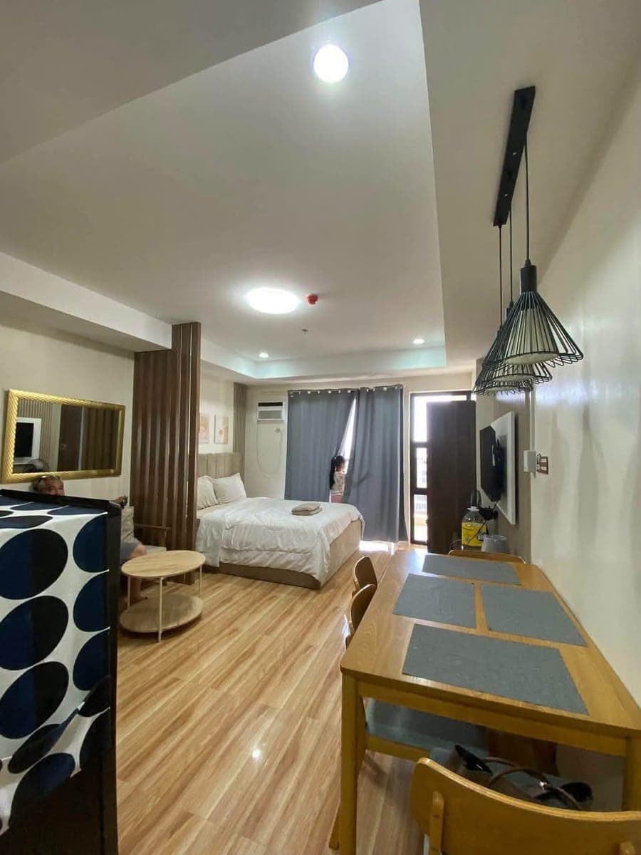 AVAILABLE ON OCTOBER 15 | For Long term rent! at 28k/Monthly - photo 1