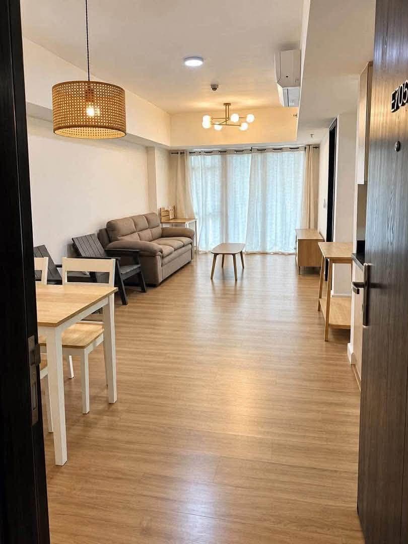 FOR RENT: THE VERANDA 1 BEDROOM (Direct) - photo 1