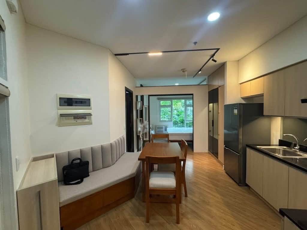 FOR RENT: THE VERANDA STUDIO UNIT (Direct) - photo 1